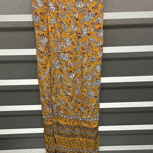 Old Navy Womens Floral Yellow Maxi Dress Cross Back Strappy Summer Boho Artsy - Picture 6 of 10